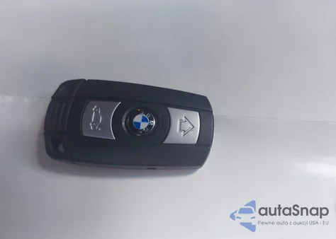 2009 BMW 328I xDrive z USA, uszkodzony, nr VIN WBAPK535X9A510079